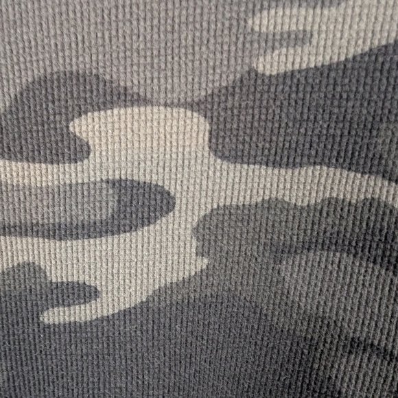 Chaps cowel neck large camo thermal with drawstring - Picture 4 of 8